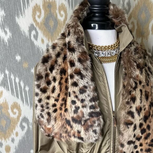 Adrienne Landau Leopard Print Rabbit Fur Pull Thru Scarf - Picture 14 of 14